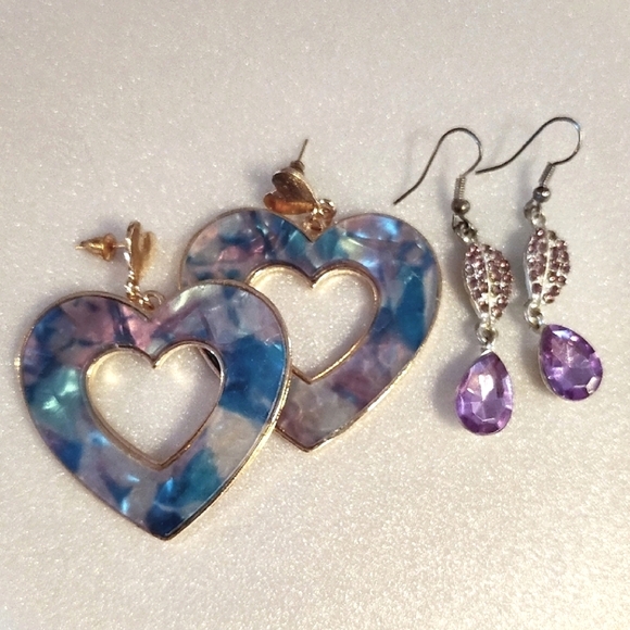 2 Pairs Retro Tie Dye Hearts and Amethyst 2" Drop Earrings Bundle - Picture 1 of 10